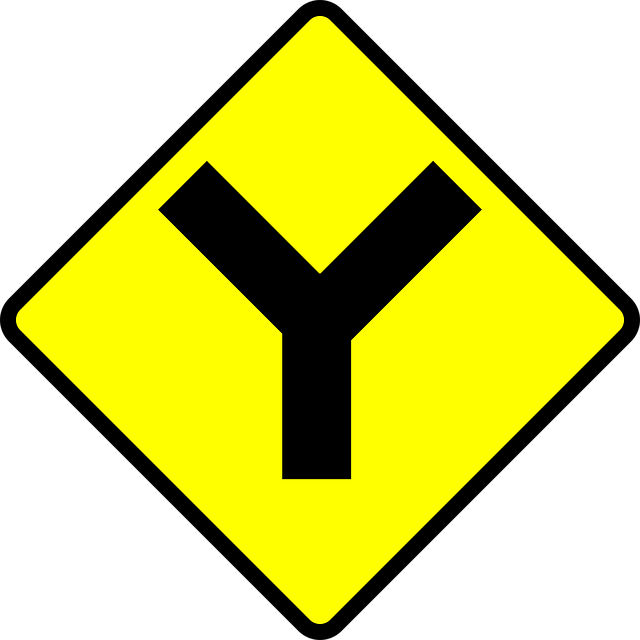 工具の選定で悩んでいる人物のイメージ