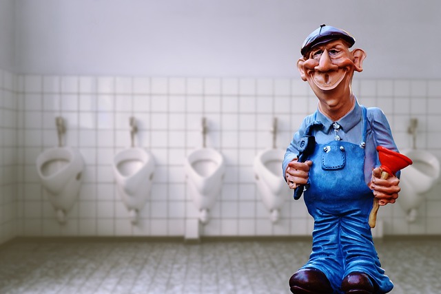 災害用トイレの凝固剤が素早く液体を吸収し、固まっている様子。高い吸水性と消臭力を示すイメージ。