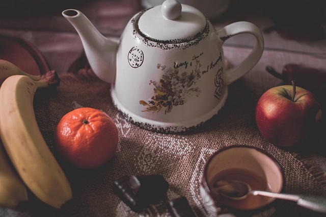 ケトル使用上の注意を促すイラストとチェックリスト