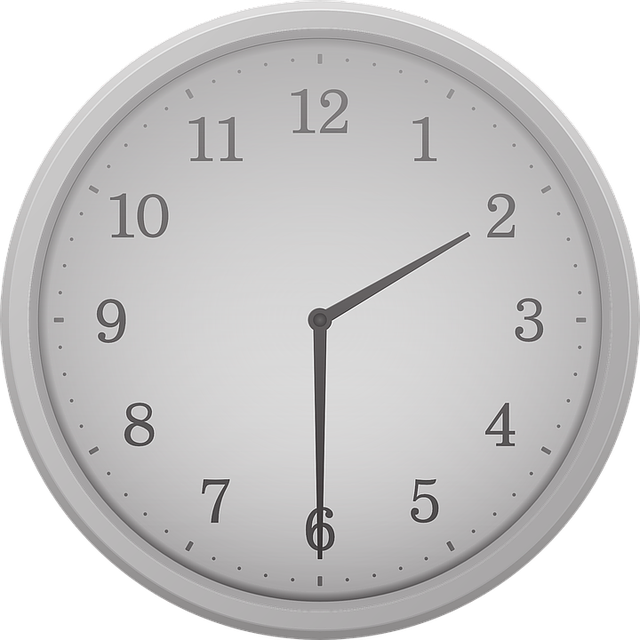 セイコー、シチズン、レムノスなど有名時計ブランドのロゴと代表的な壁掛け時計