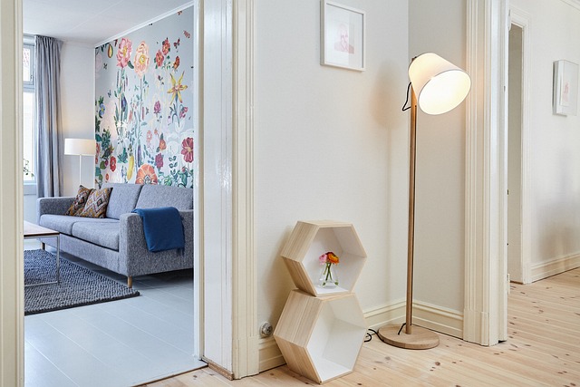 フロアライトの機能性を示すアイコン