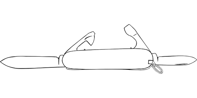 人気キャンプ用品ブランドのロゴと代表的な包丁