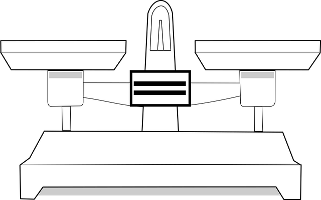 様々な種類のEMS機器が並べられた比較画像