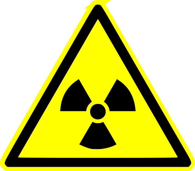 電気ケトルを安全に使うための注意喚起のイラスト